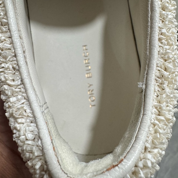 Tory Burch Textured Cream Flats - Picture 5 of 9